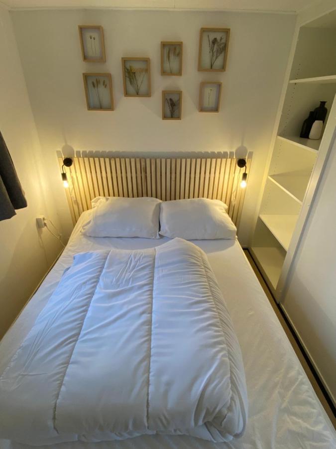 Hotel Chalet Heische Tip In Zeeland, Noord-Brabant Voor Max 3 Volwassenen En 2 Kinderen Exterior foto